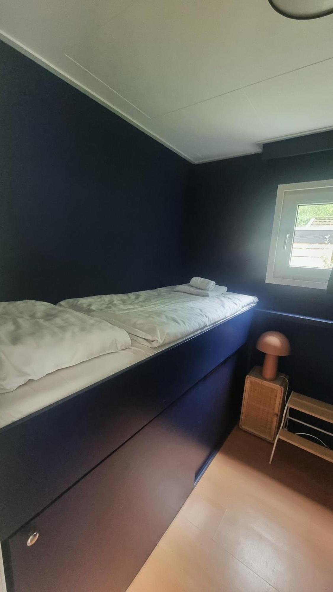 Gezellig Gemoderniseerd Chalet Op De Veluwe Putten Zewnętrze zdjęcie
